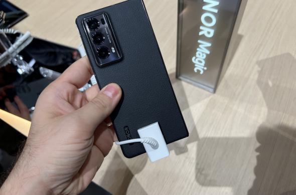 Honor Magic V2 - Fotografii Hands-On de la evenimente: HONOR-Magic-V2_010.jpg