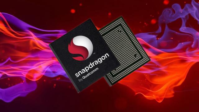 <b>Qualcomm anunță procesorul Snapdragon 7s Gen 2! Sosește la bordul lui Redmi Note 13 Pro, pe 21 septembrie</b>Undeva în luna octombrie Qualcomm va anunța un procesor de top nou, succesor pentru Snapdragon 8 Gen 2. Până atunci, însă, compania a prezentat recent un cipset midrange de nouă generație - Snapdragon 7s Gen 2. E destul de puternic și pare că îl vom vedea