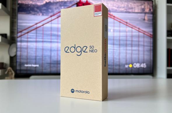 Motorola Edge 50 Neo - Unboxing: Motorola-Edge-50-Neo-Unboxing_021.jpg