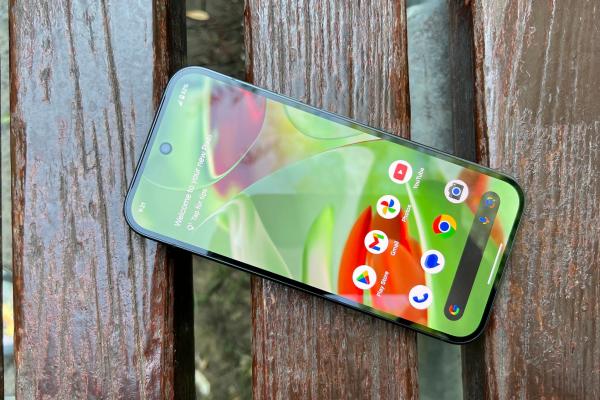 Google Pixel 9: OS, UI, aplicaţii cu Gemini Advanced ascuns după paywall, fără Android 15