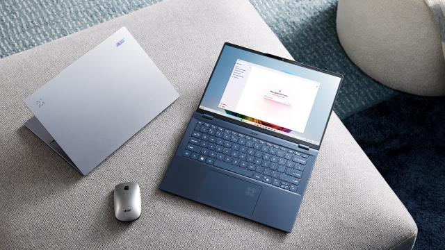 <b>IFA 2024: Acer lansează laptopuri Swift echipate cu procesoare Intel, AMD și Snapdragon performante și eficiente</b>Acer își extinde linia de laptopuri Swift cu modele noi și impresionante, toate echipate cu procesoare Intel, AMD și Snapdragon pentru a răspunde nevoilor diverse ale utilizatorilor moderni. Noua gamă de laptopuri Swift Copilot+ aduce laolaltă tehnologii