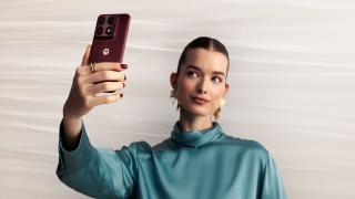 Preț și disponibilitate Motorola edge 70 Pro în România (300 lei extra reducere)