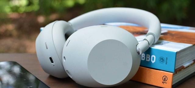 Sony pregătește încă o pereche de căști premium: WH-1000X ColleXion apar în randări