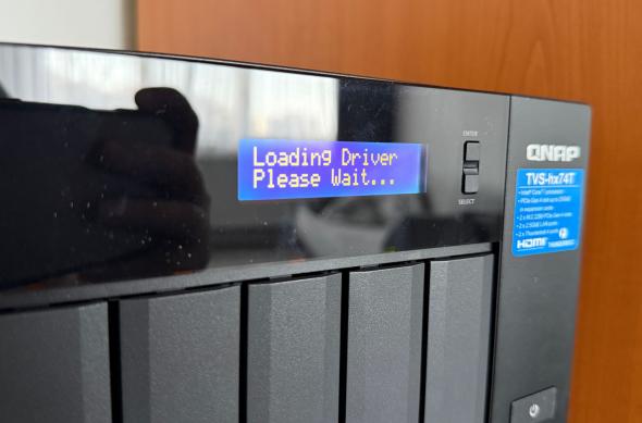 QNAP TVS-h674T - Design: Photo 20.01.2026, 11 21 37.jpg