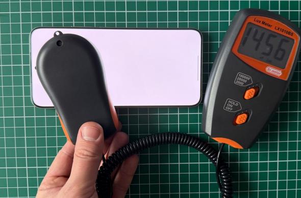 Honor Magic8 Lite - Test luminozitate: Photo 26.01.2026, 11 30 50.jpg