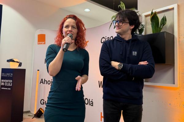 Conferință Orange - Dot Lumen