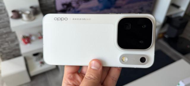 OPPO Find X10 Pro Max: Benchmark-uri clar de nivel Pro și fără îngrijorări legate de supraîncălzire