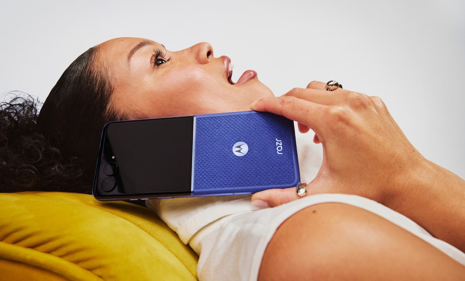 Motorola Razr (2027) își dezvăluie primele secrete: procesor Qualcomm, Wi-Fi 7 și UWB pentru viitorul pliabil accesibil