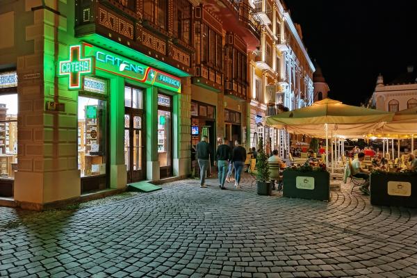 Honor Magic 4 Lite - Mostre Foto (seara)