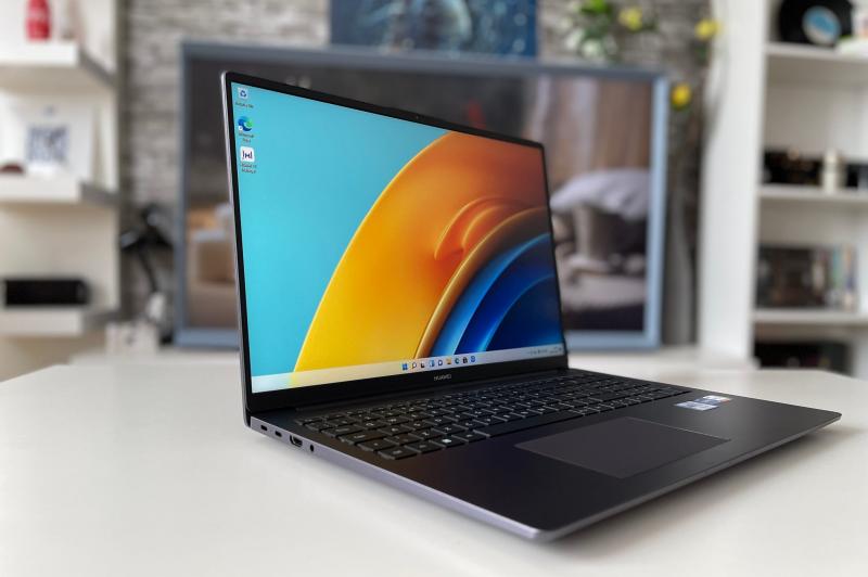 HUAWEI MateBook D 16 - Unboxing: HUAWEI-MATEBOOK-D-16-Unboxing_013.jpg