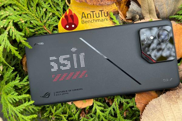 Top 10 telefoane în AnTuTu pe noiembrie 2024: gaming la putere, Snapdragon 8 Elite şi bonus - top 10 tablete!