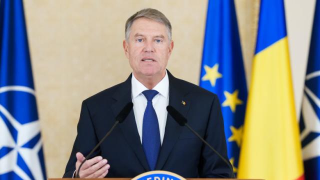 <b>Klaus Iohannis face anunțul oficial - România aderă complet la spațiul Schengen! Ce înseamnă asta pentru români? </b>Finalul de an ne mai aduce și vești bune, iar așa cum spune și titlul postării de față, președintele României - Klaus Iohannis - a făcut anunțul oficial cu privire la aderarea completă a țării noastre la spațiul Schengen. Este un moment 